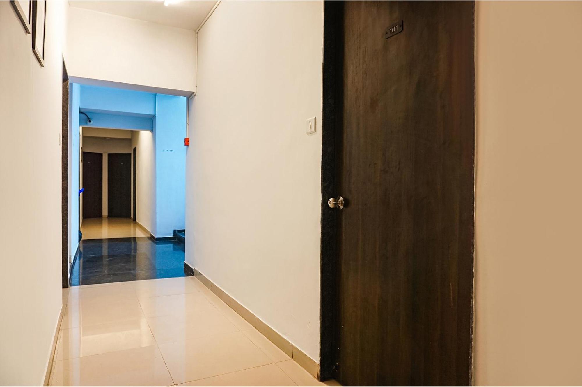 Fabhotel Aura Homes - Nr Khandoba Mandir Pimpri-Chinchwad Exterior foto